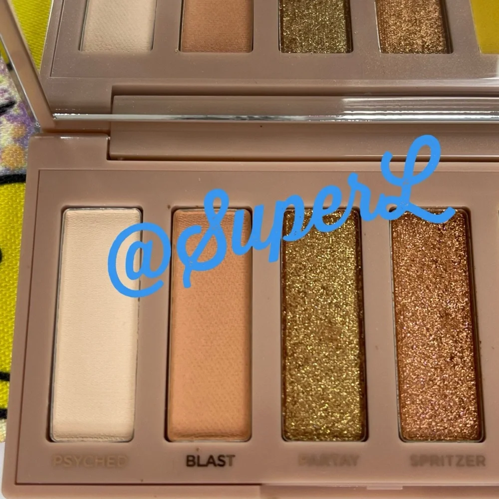 2/$25 NEW Urban Decay x Smiley Naked Eyeshadow Palette Mucho Happy Eye Shadow